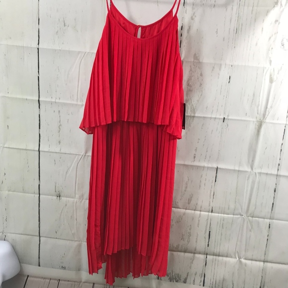 NWT Express  Red Verticle Pleated Thin Strap Dress - Picture 2 of 6